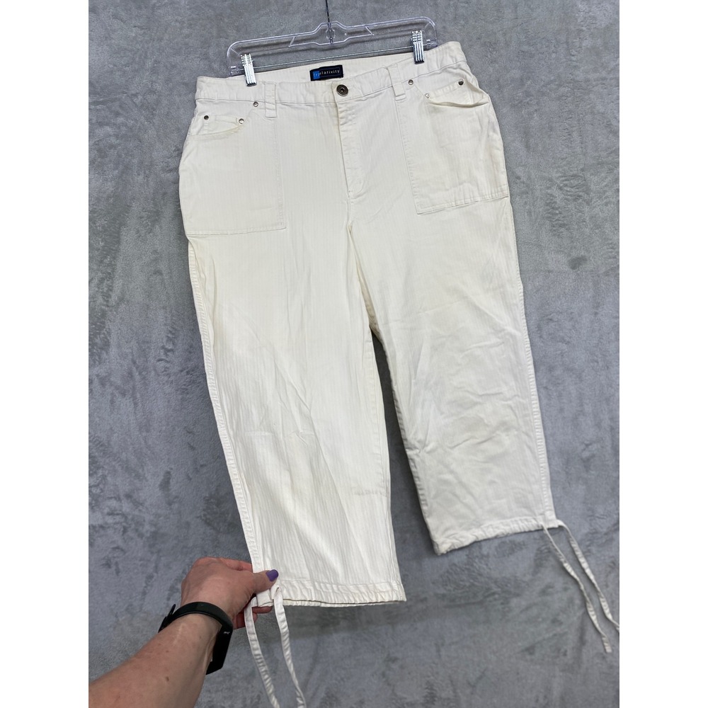 Relativity Capri Pants Off White High-Rise Womens 18 (36x22.5) Minimalist